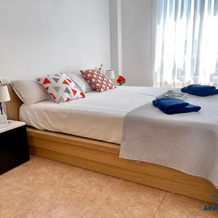 Apartbeach Juncos Residencial Piscinas Y Petanca Appartement