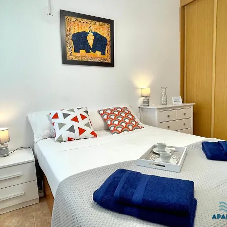 Apartbeach Juncos Residencial Piscinas Y Petanca * La Pineda