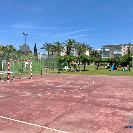 Apartbeach Juncos Residencial Piscinas Y Petanca