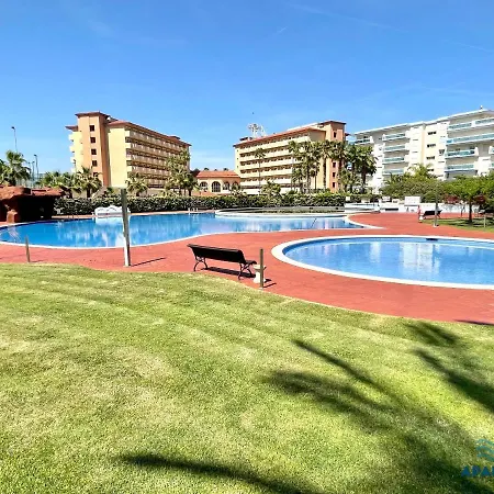 Apartbeach Juncos Residencial Piscinas Y Petanca