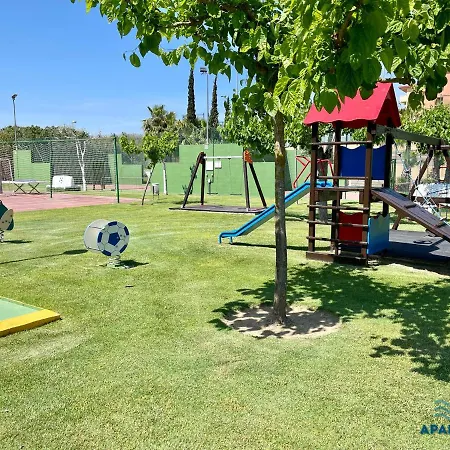 Apartbeach Juncos Residencial Piscinas Y Petanca