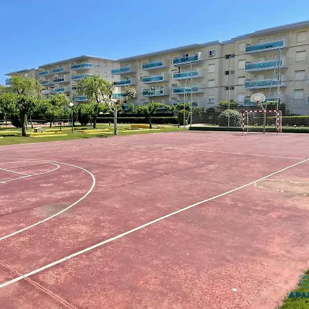 Apartbeach Juncos Residencial Piscinas Y Petanca Appartement