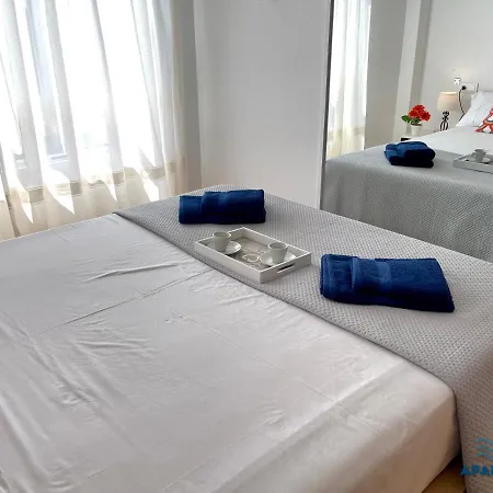 Apartbeach Juncos Residencial Piscinas Y Petanca Apartment *