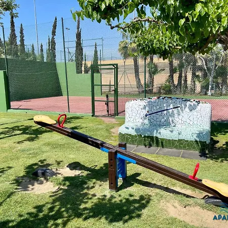 Apartbeach Juncos Residencial Piscinas Y Petanca Apartment